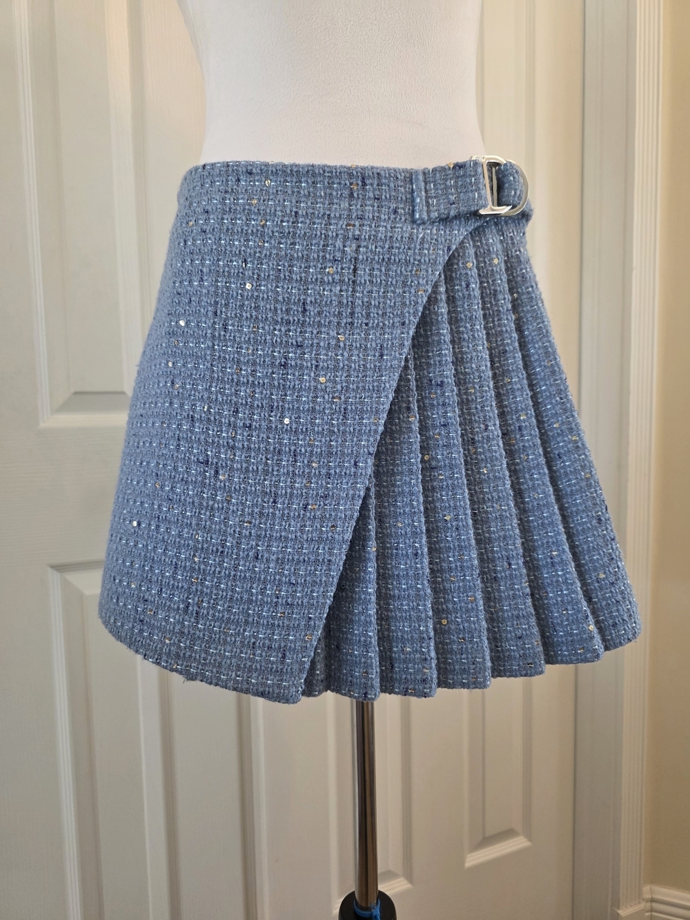 Maje Paris Pleated Tweed Skort Metallic Boucle Wrap Mini SZ 38 US 6/8 - Picture 7 of 12